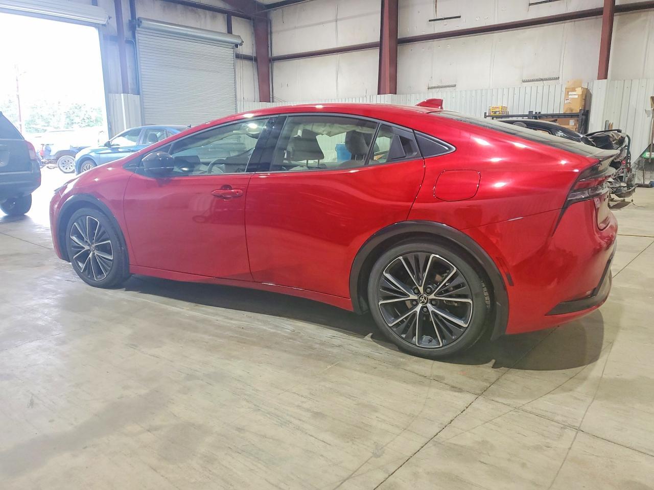 2024 TOYOTA PRIUS