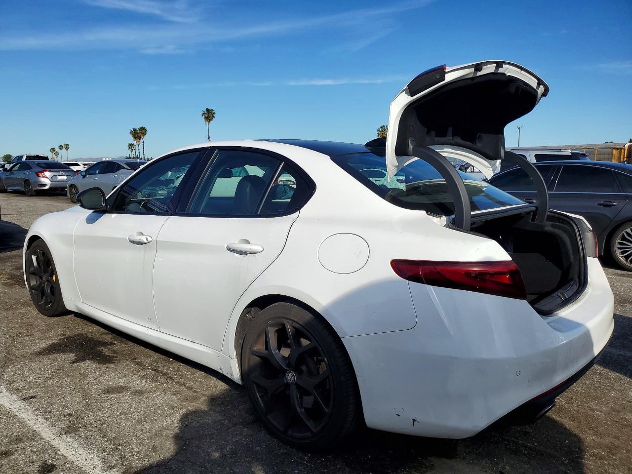 2021 ALFA ROMEO Giulia