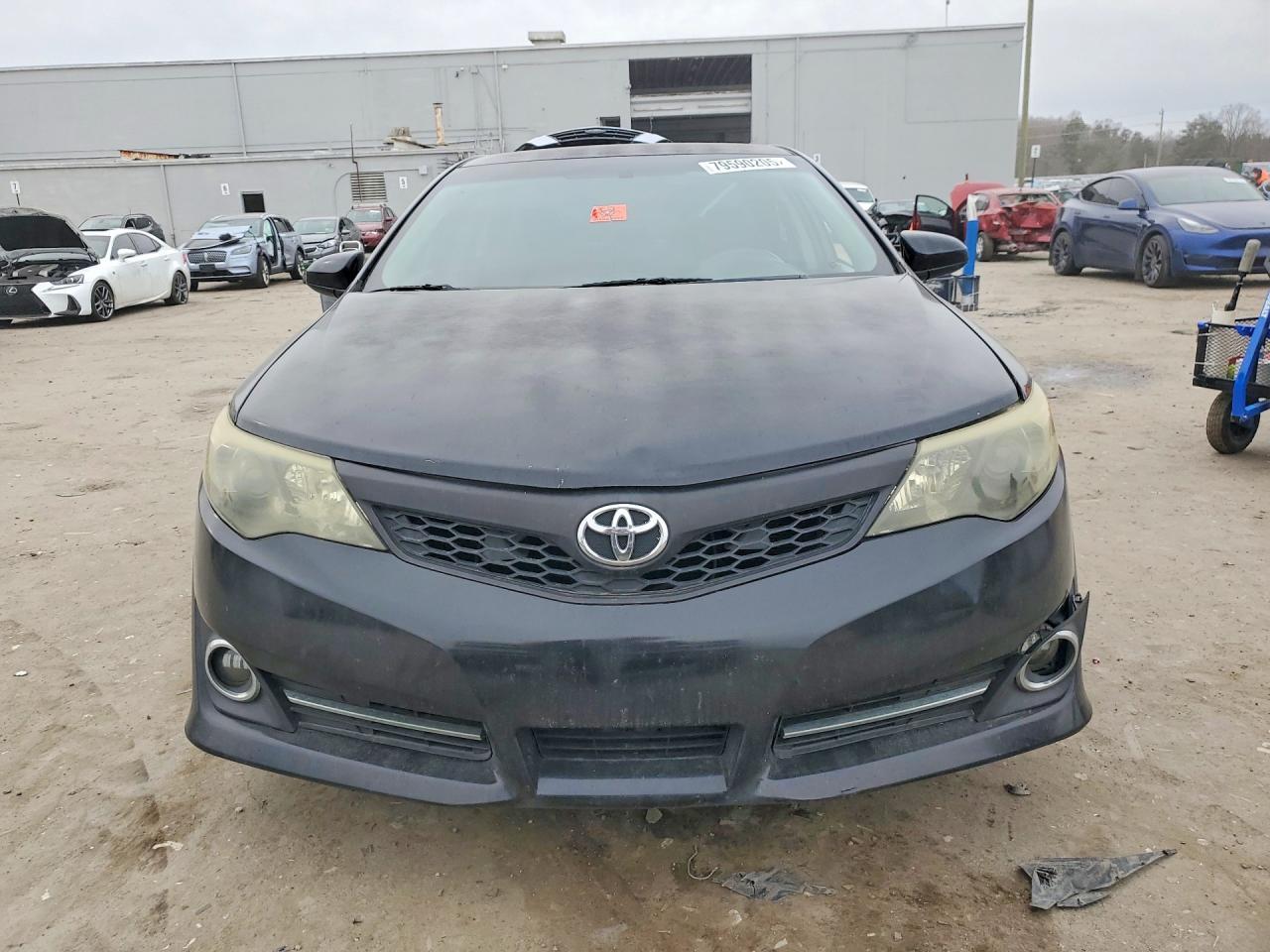 2012 TOYOTA CAMRY