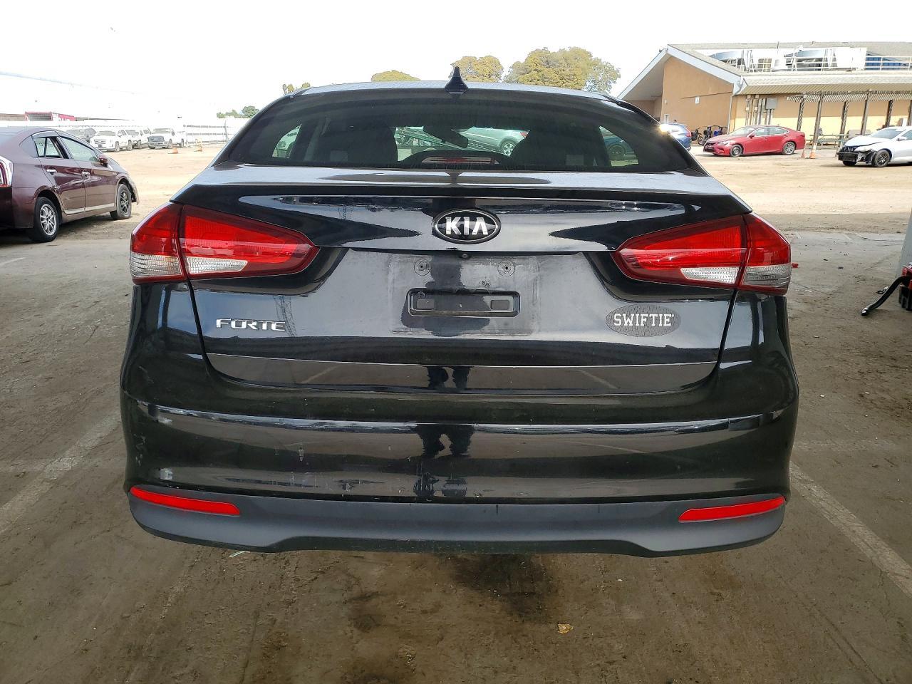 2018 KIA FORTE