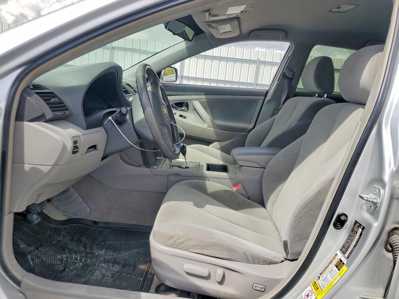 2009 TOYOTA CAMRY