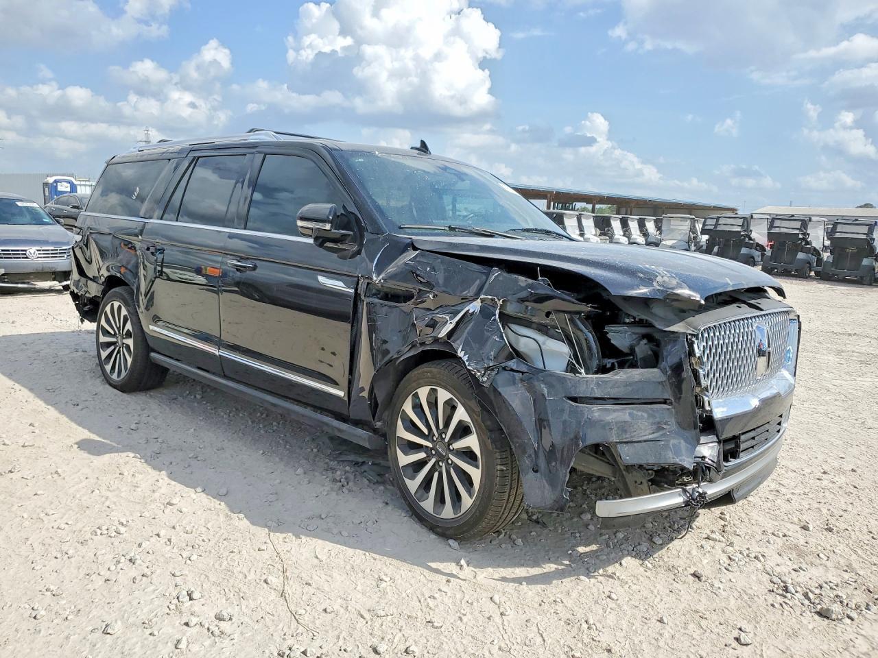 2024 LINCOLN Navigator