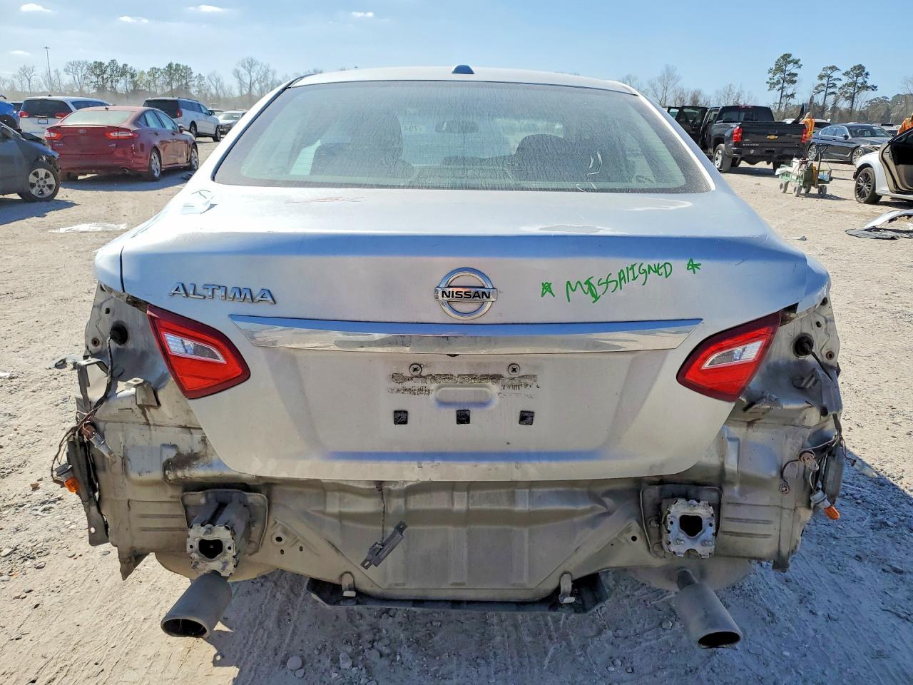 2017 NISSAN ALTIMA