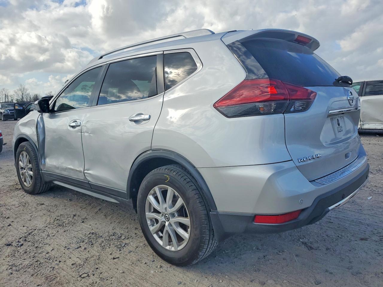 2019 NISSAN ROGUE
