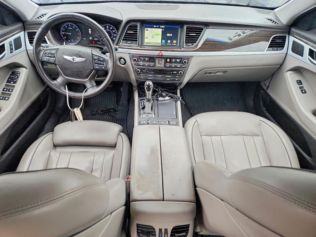 2015 HYUNDAI GENESIS