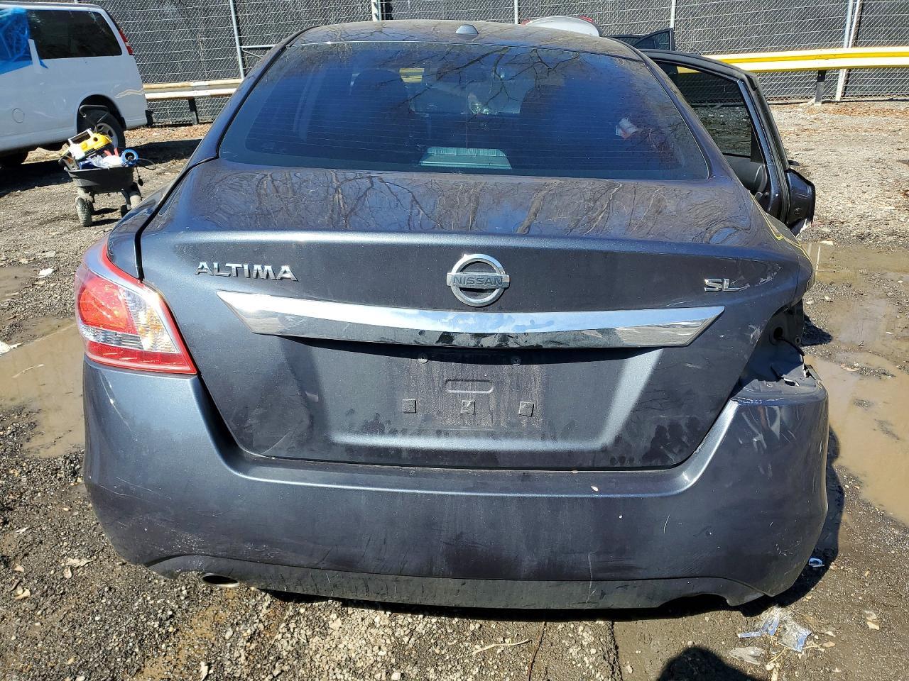 2013 NISSAN ALTIMA