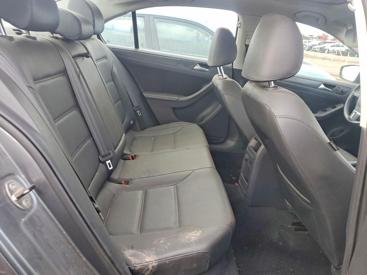 2012 VOLKSWAGEN JETTA