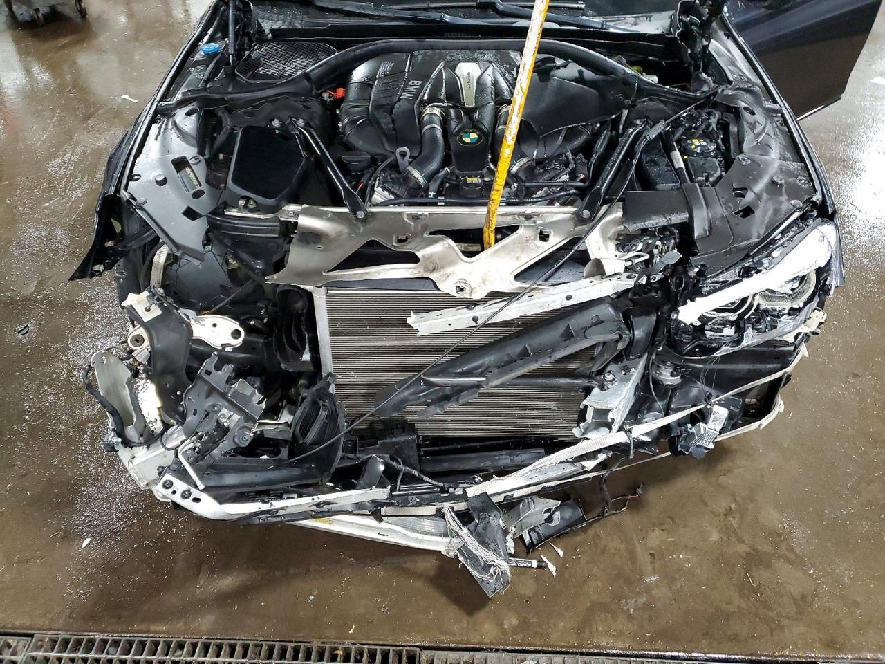 2016 BMW 7 series