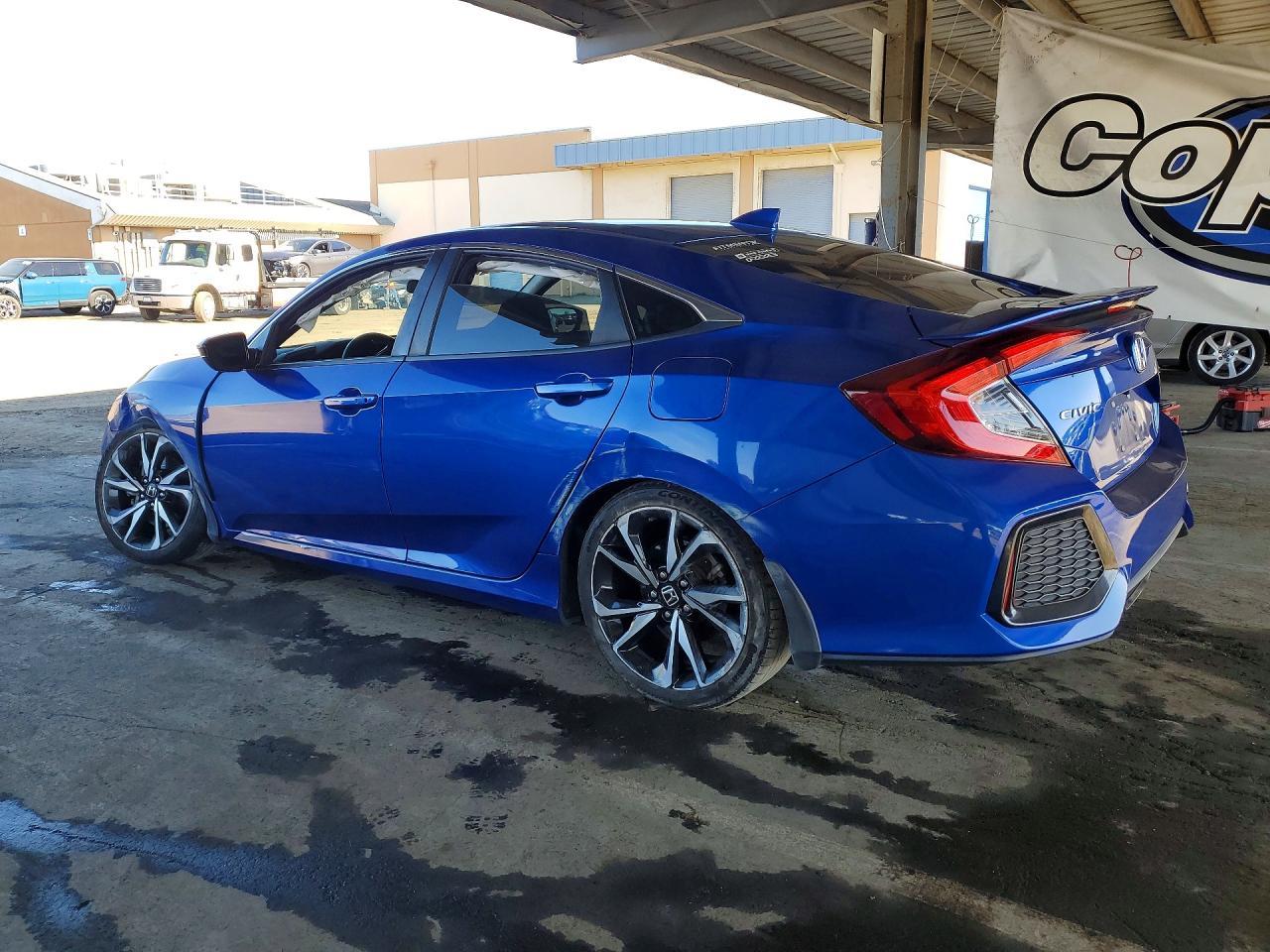 2018 HONDA CIVIC
