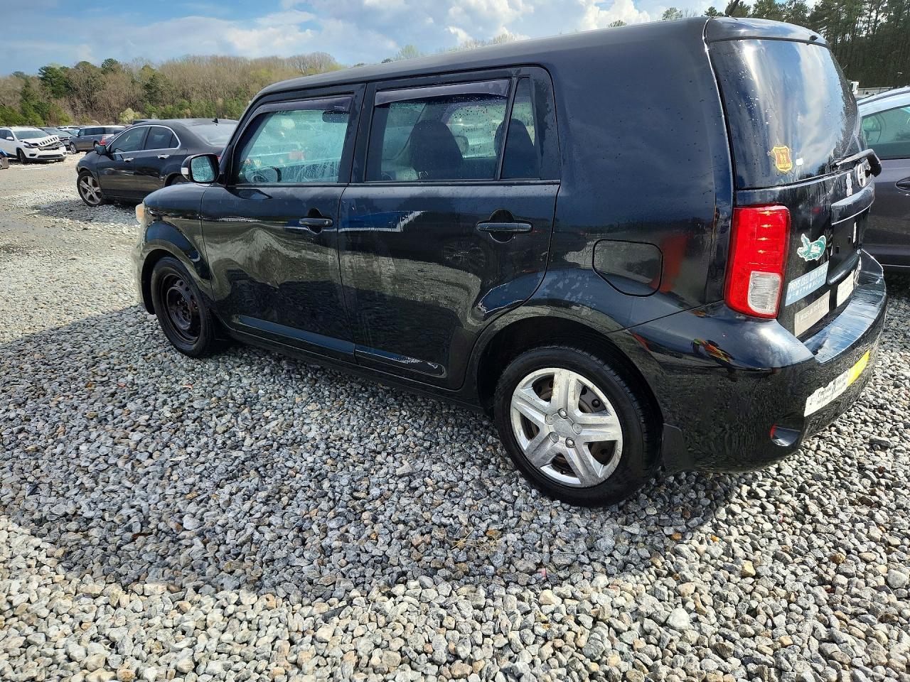 2011 SCION xB