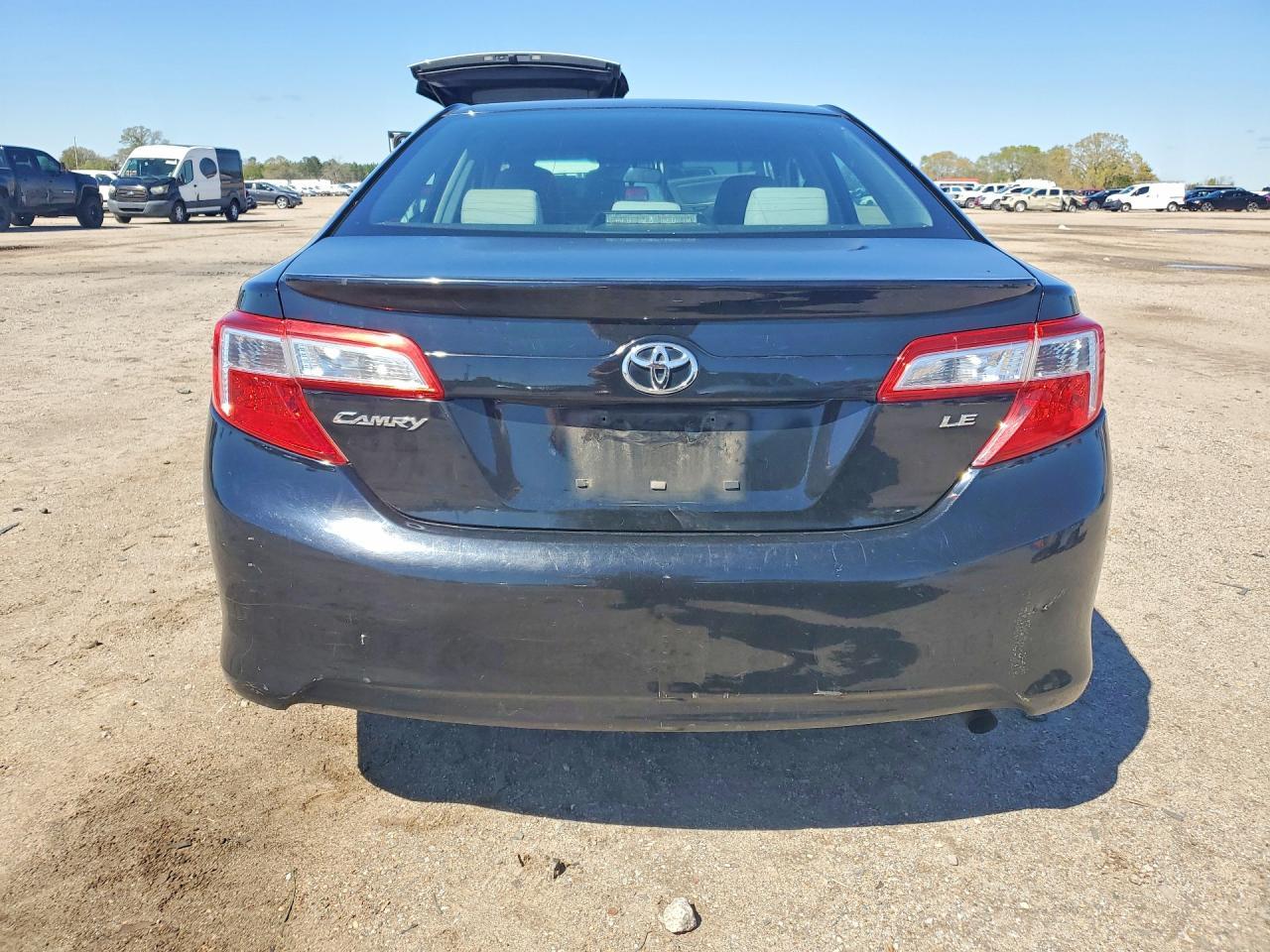 2013 TOYOTA CAMRY