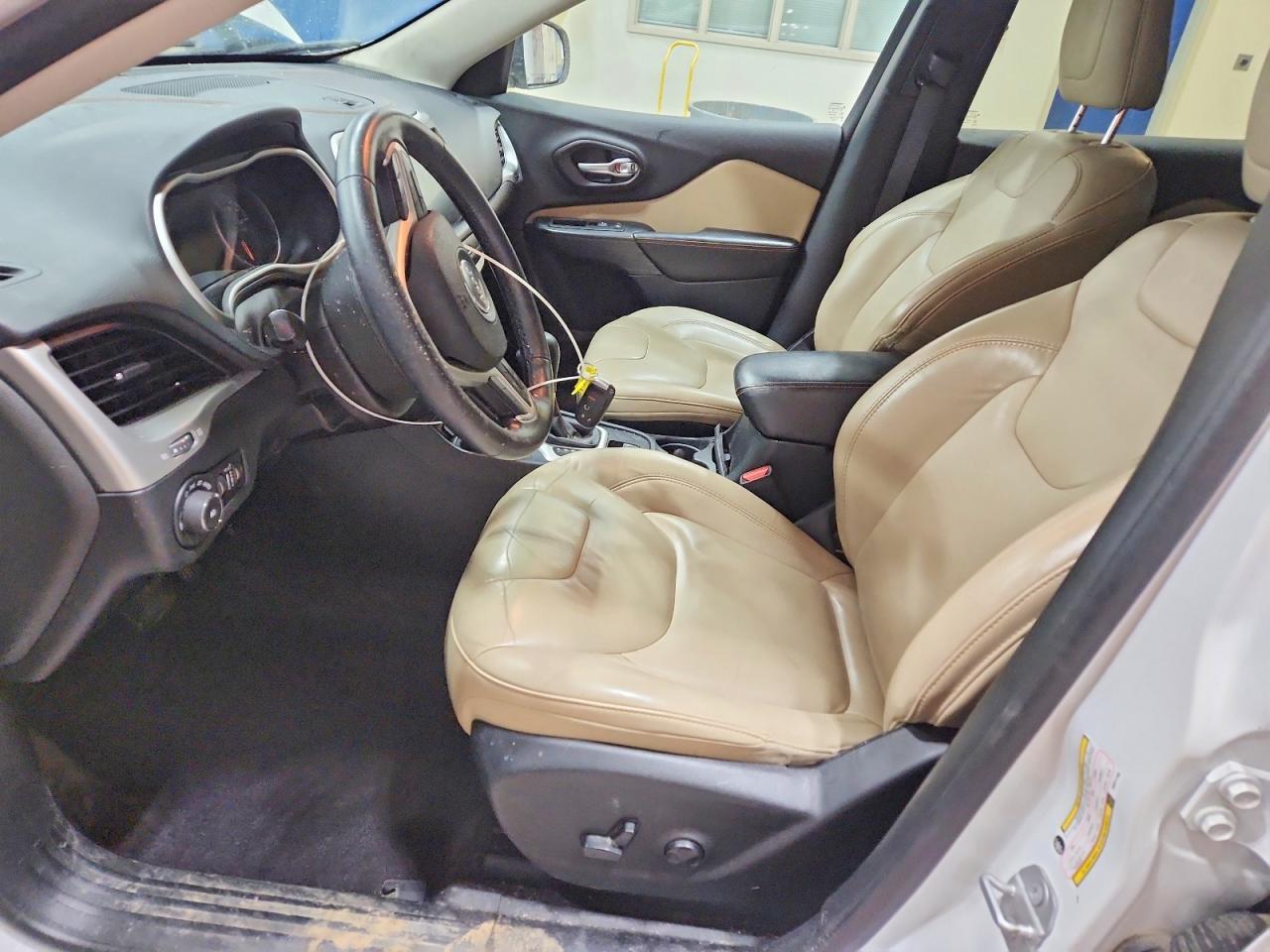 2016 JEEP CHEROKEE
