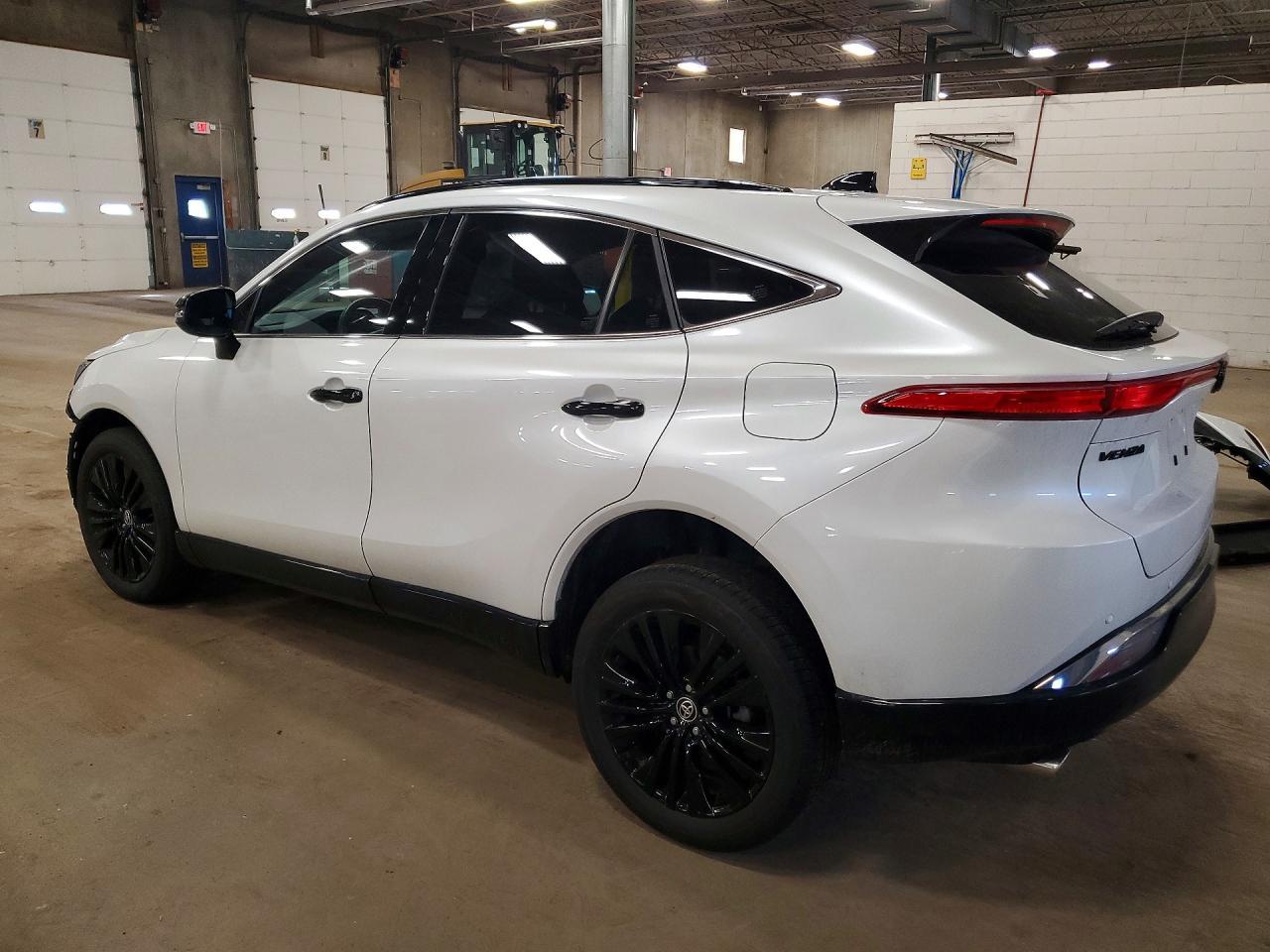 2024 TOYOTA VENZA