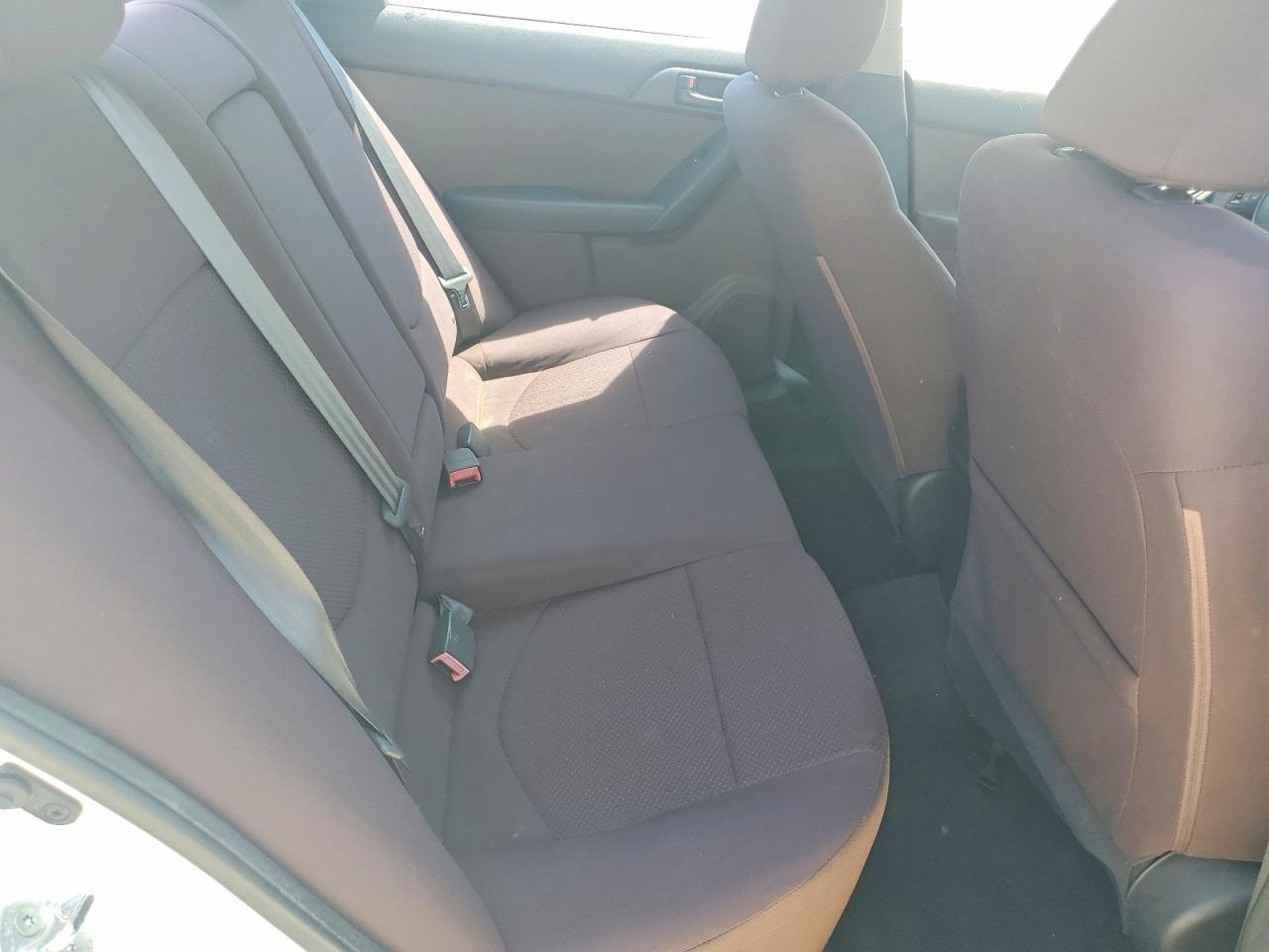 2010 KIA FORTE