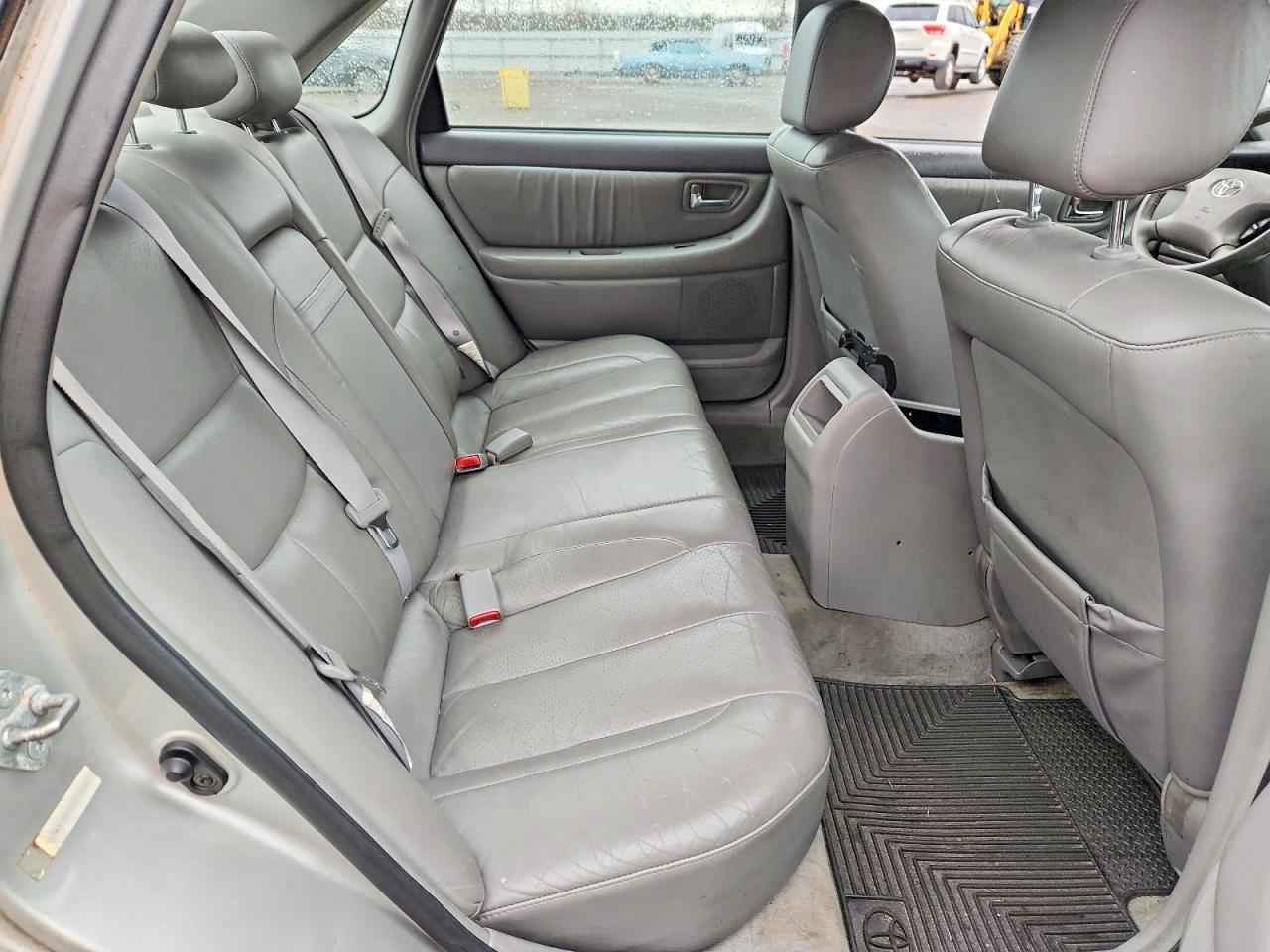 2003 TOYOTA Avalon