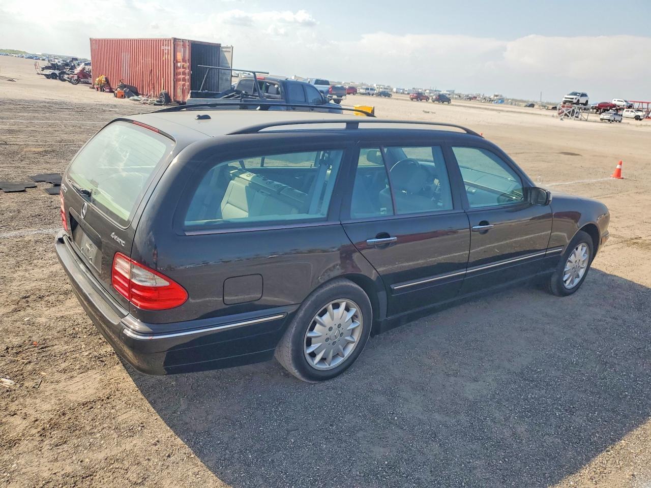 2003 MERCEDES-BENZ E-Class