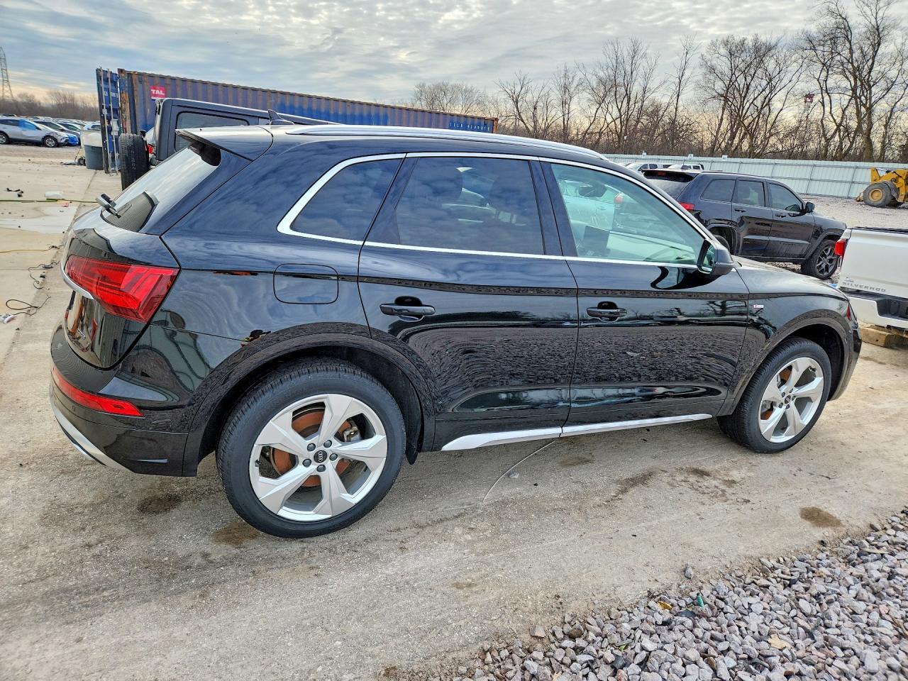 2022 AUDI Q5