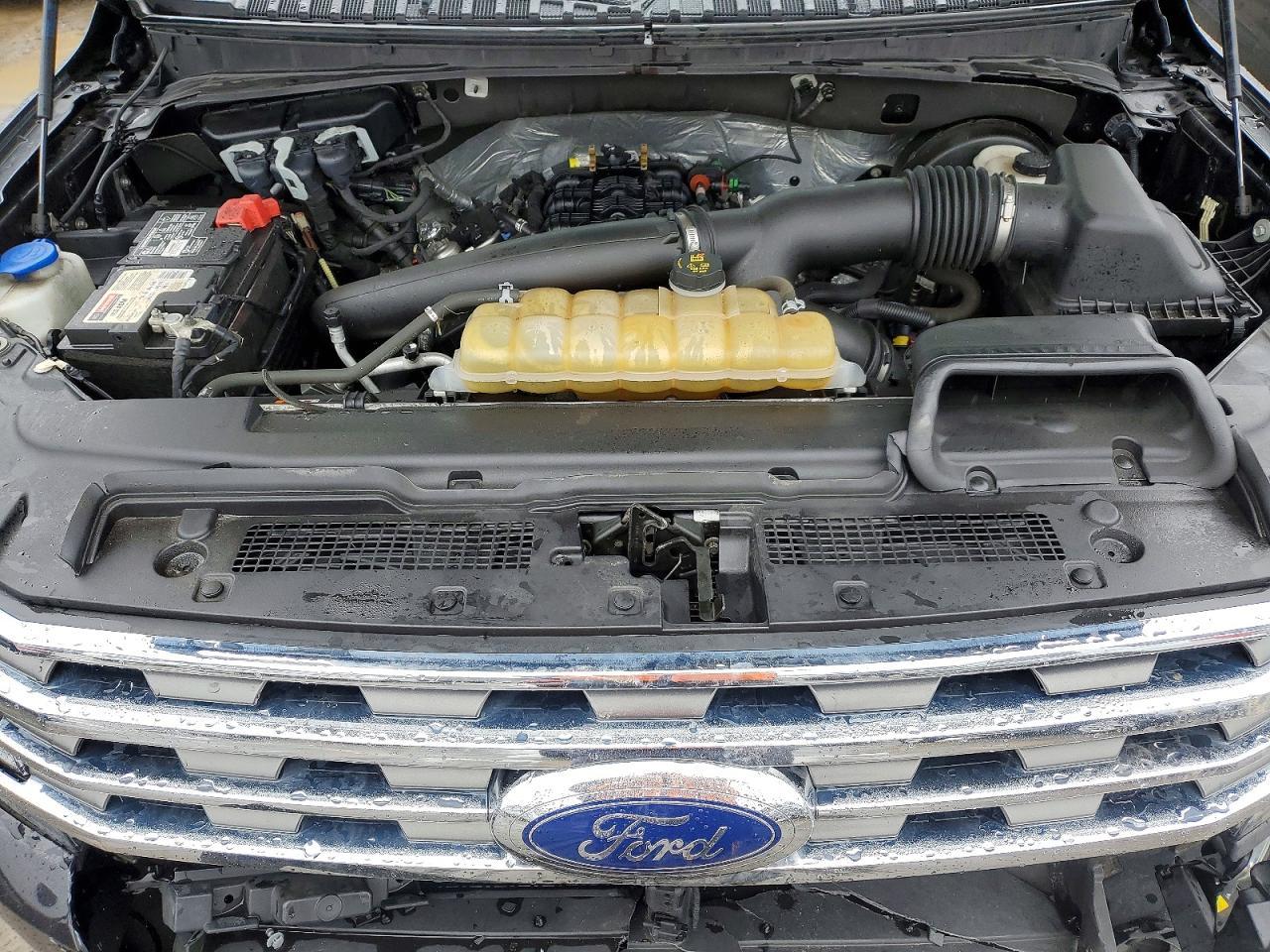 2021 FORD Expedition