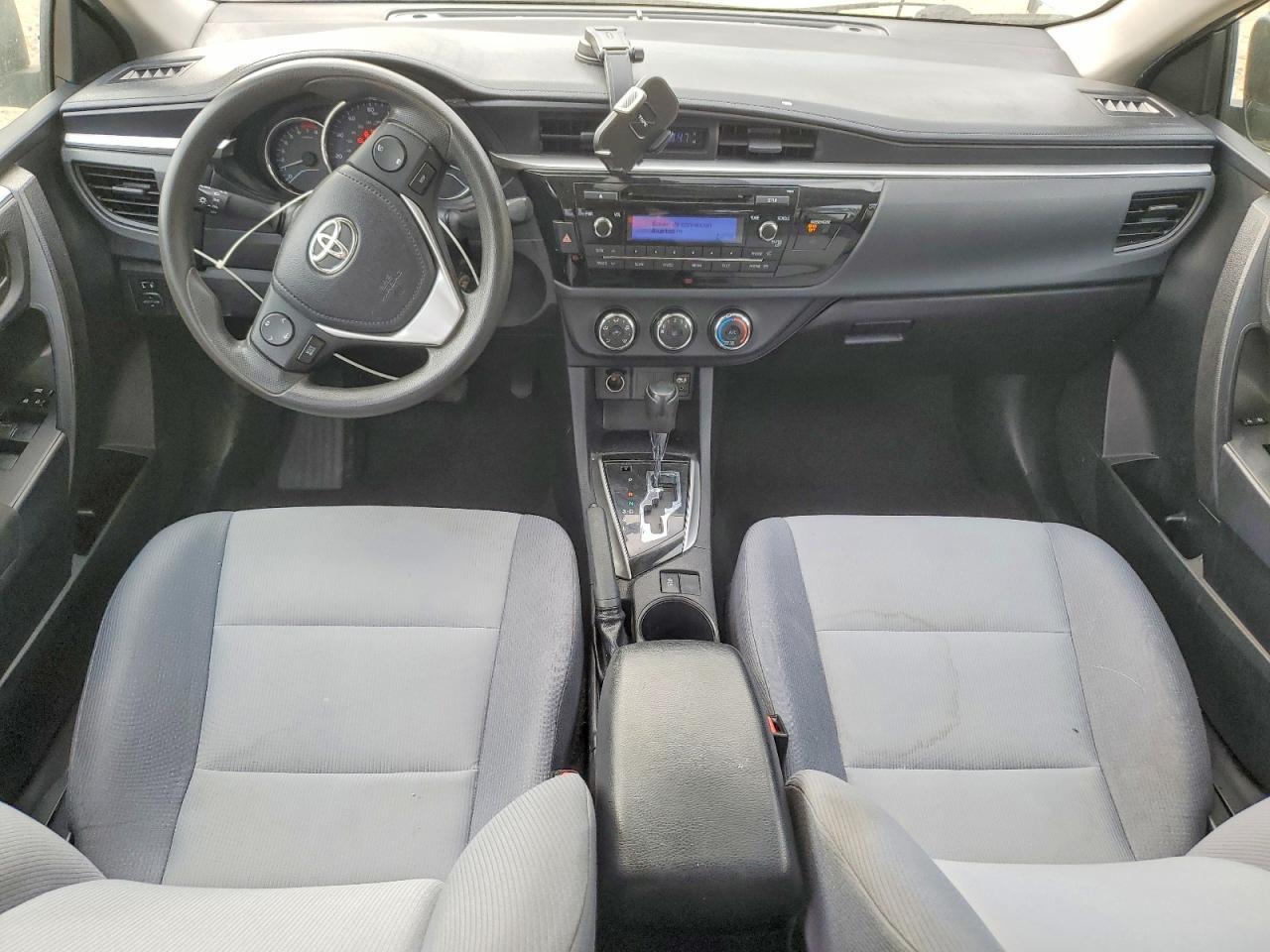 2015 TOYOTA COROLLA