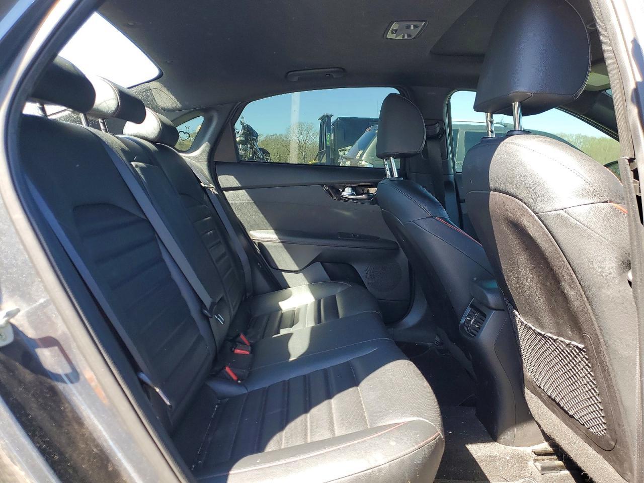 2021 KIA FORTE