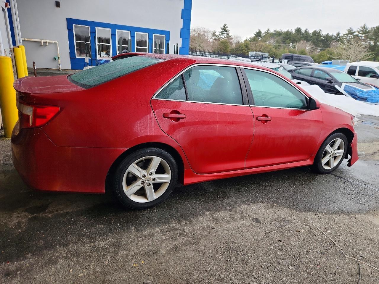 2012 TOYOTA CAMRY