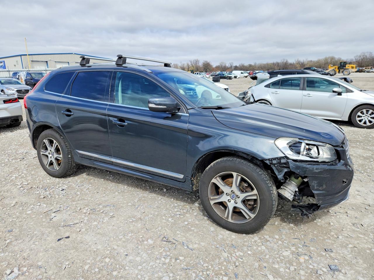 2014 VOLVO XC60