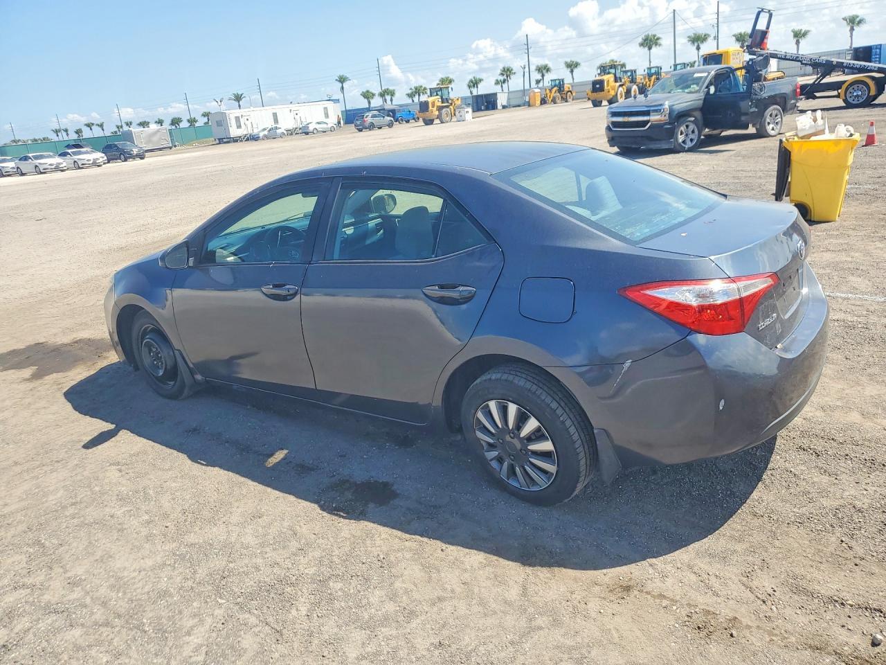 2015 TOYOTA COROLLA