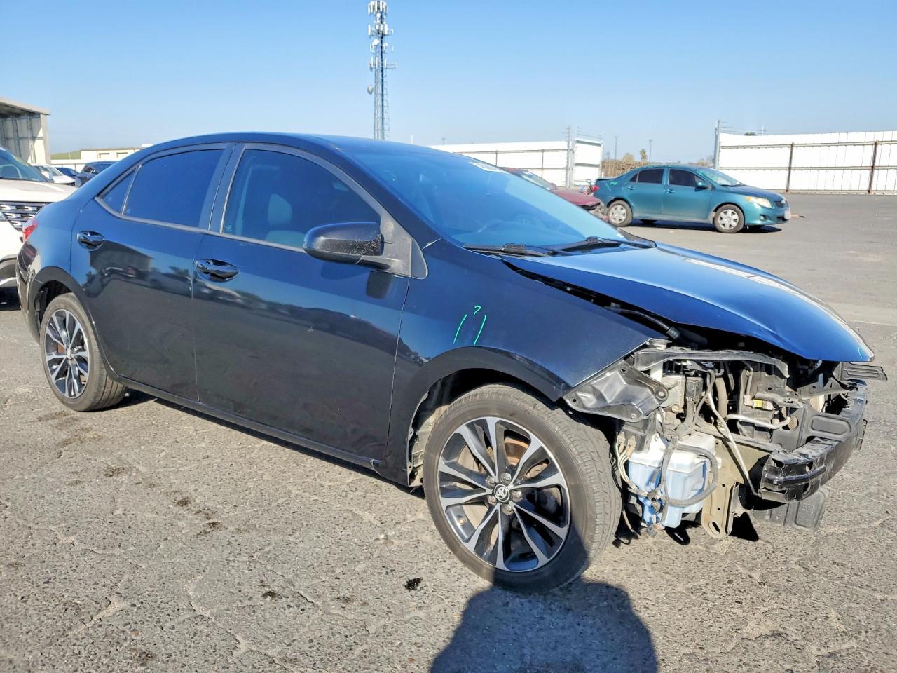 2015 TOYOTA COROLLA
