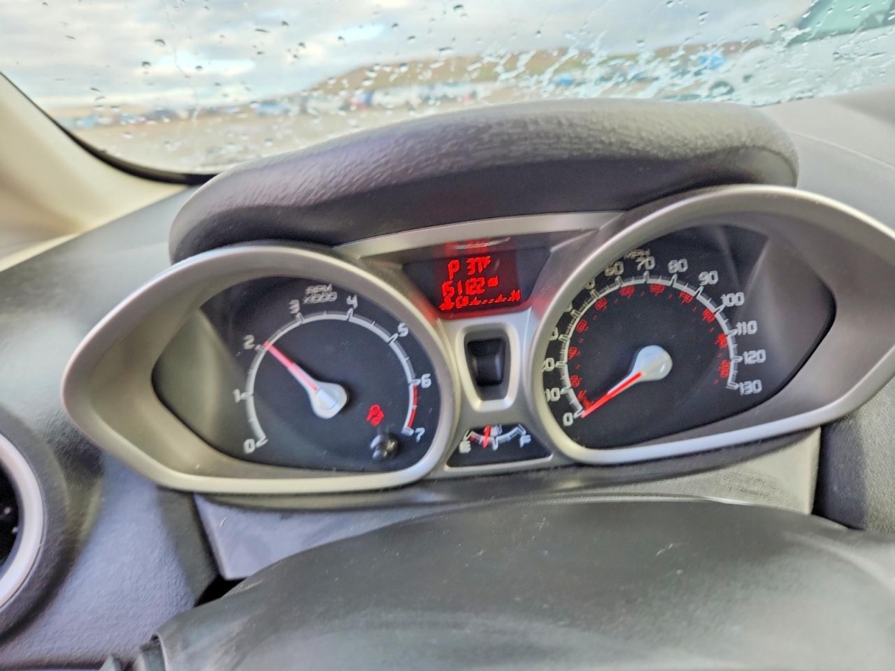 2013 FORD Fiesta