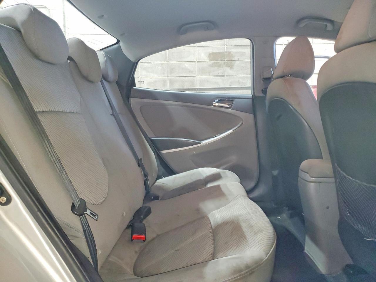 2012 HYUNDAI ACCENT