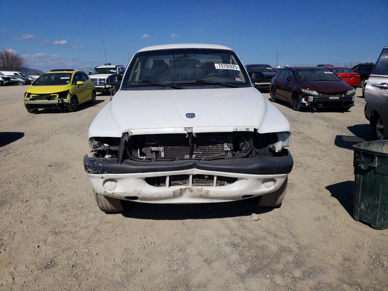 2003 DODGE Dakota