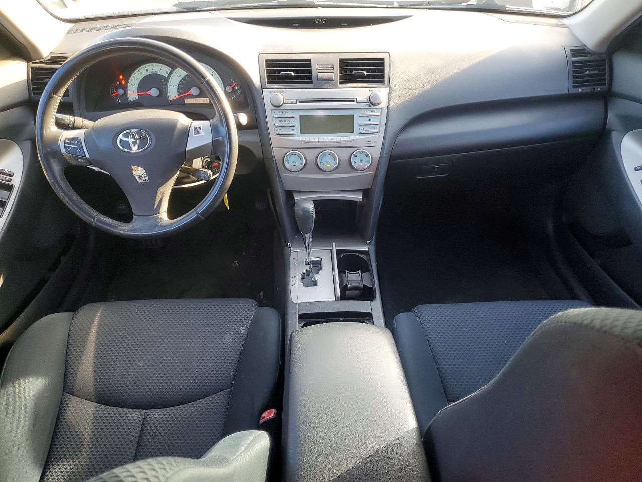 2009 TOYOTA CAMRY