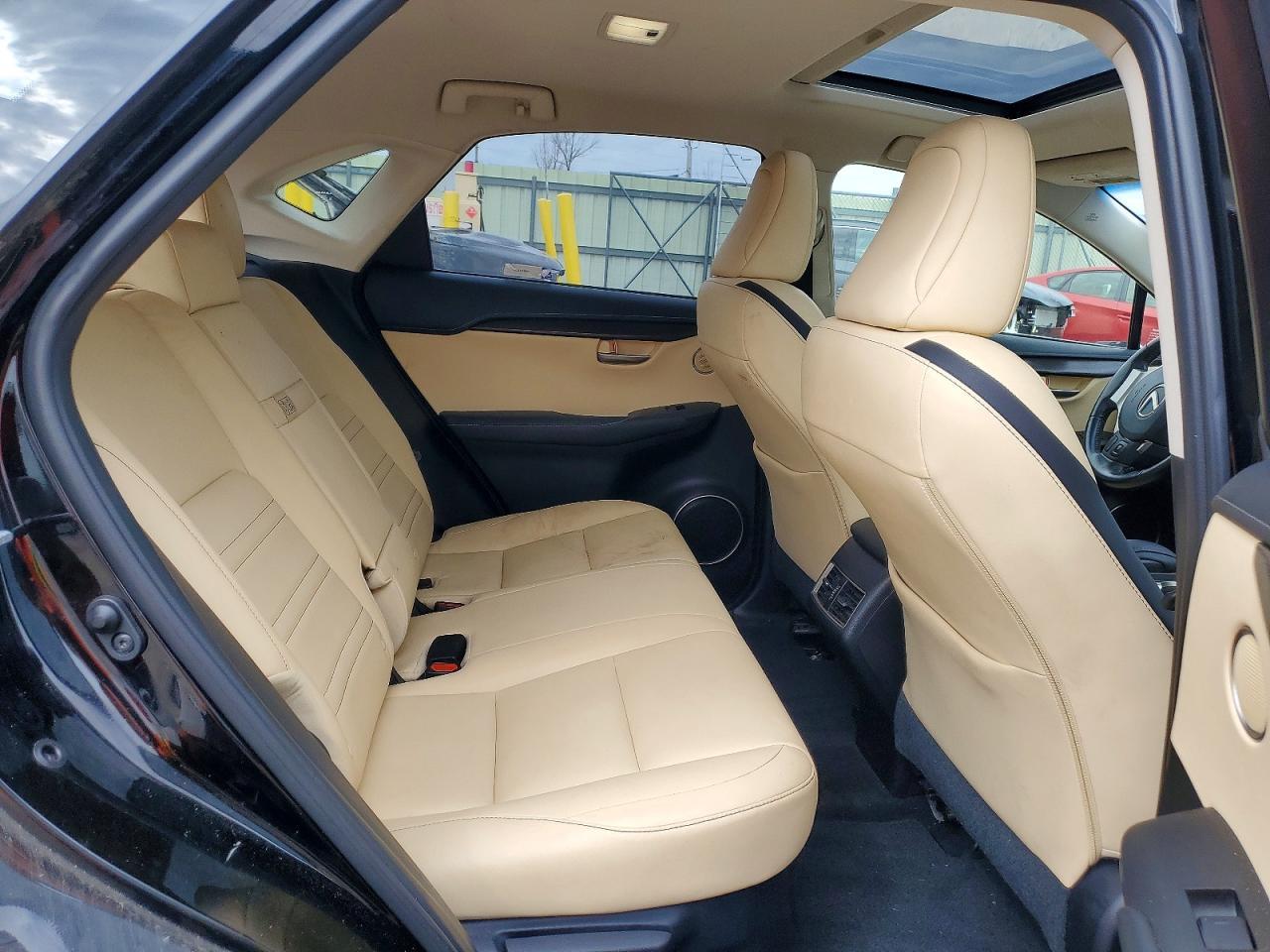 2015 LEXUS NX 200T