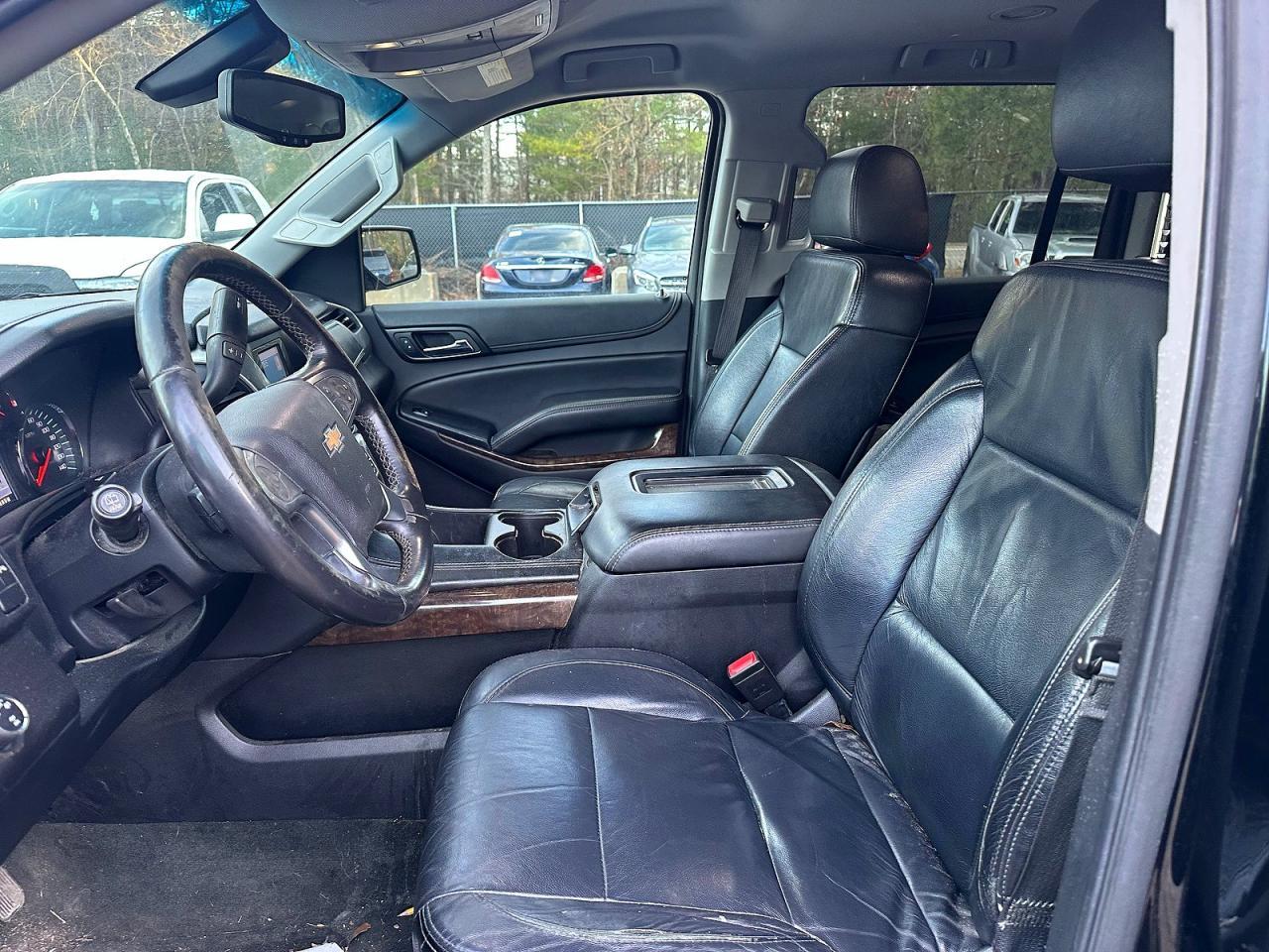 2015 CHEVROLET Suburban