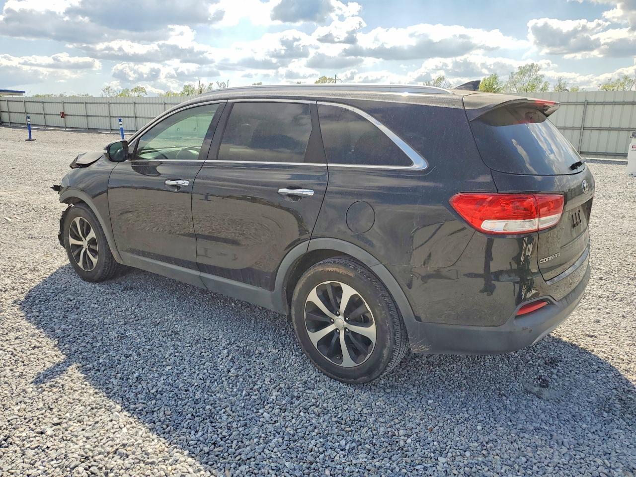 2016 KIA SORENTO