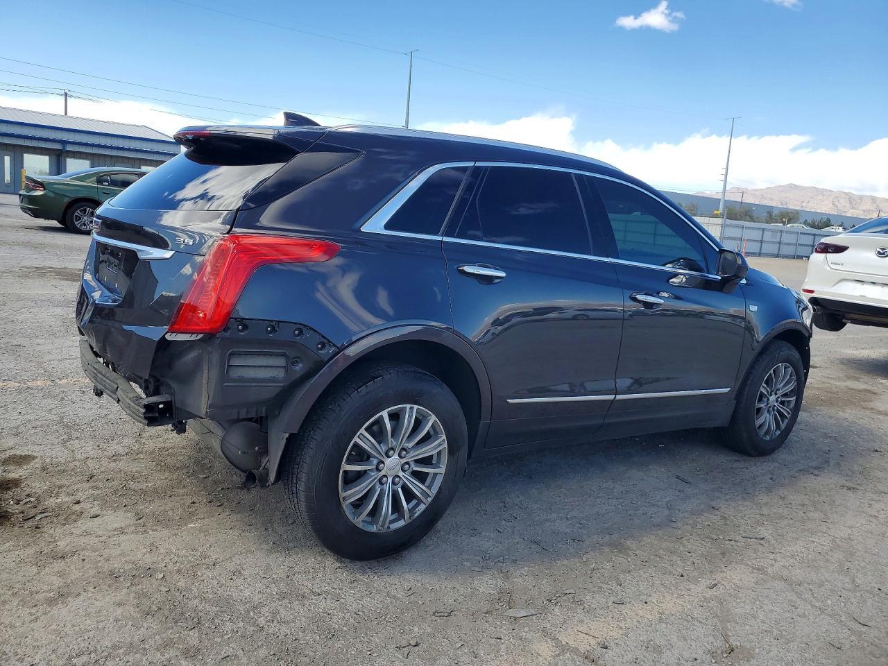 2018 CADILLAC XT5