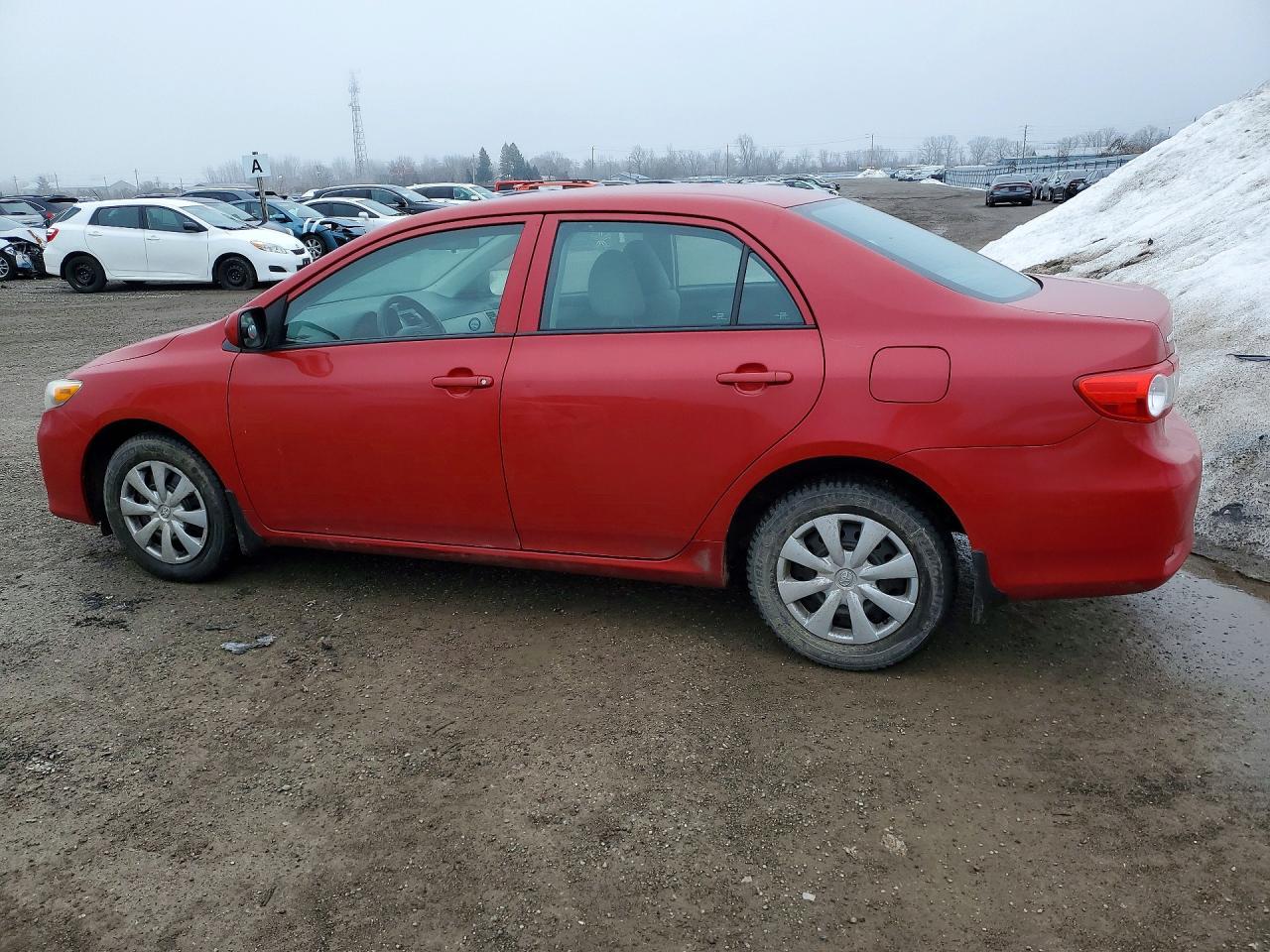 2013 TOYOTA COROLLA