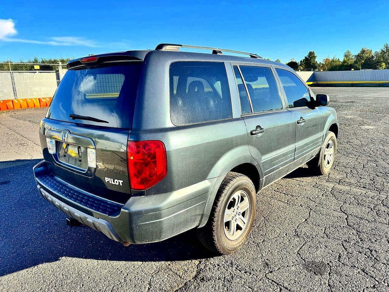 2004 HONDA PILOT