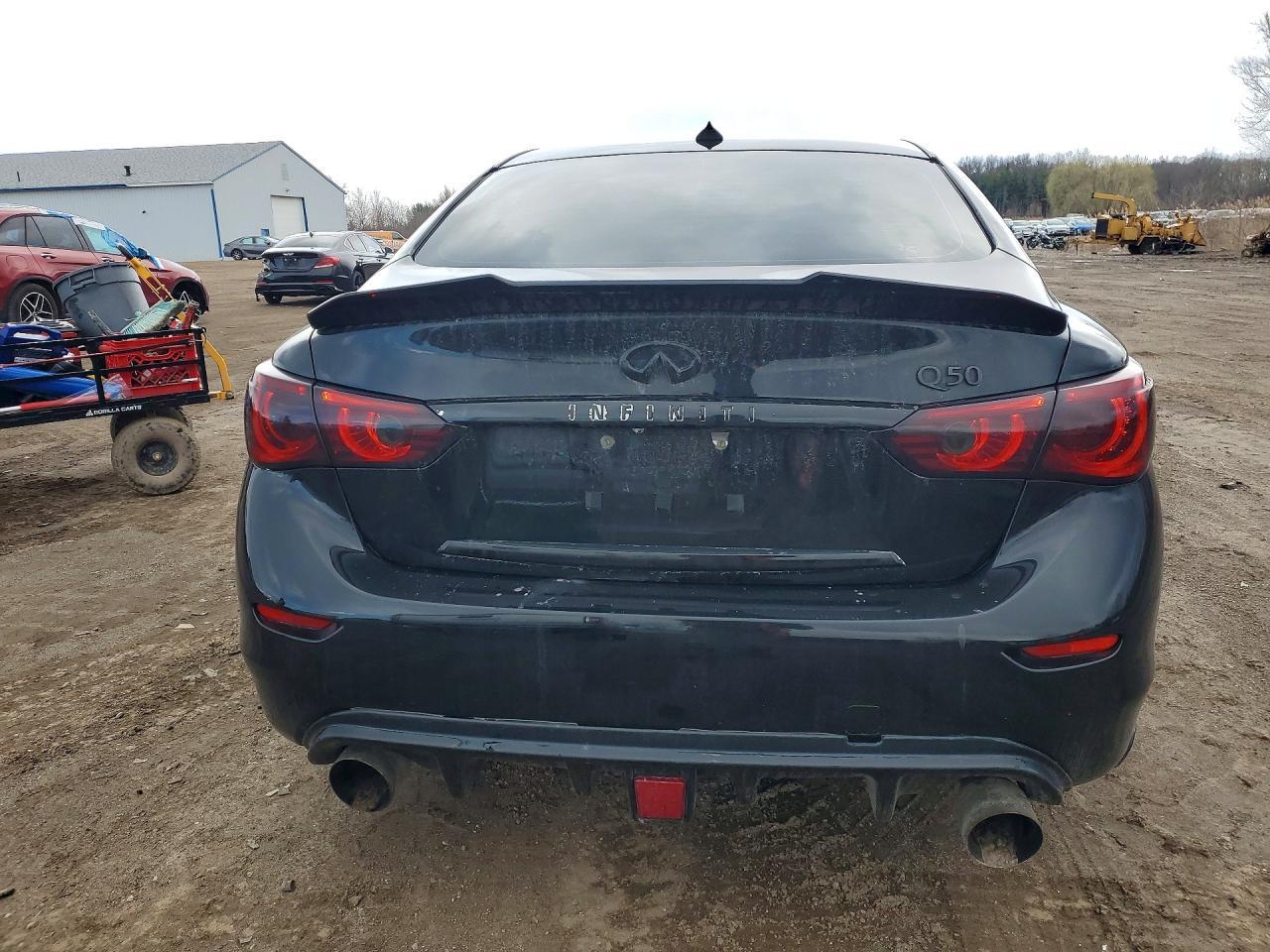 2016 INFINITI Q50