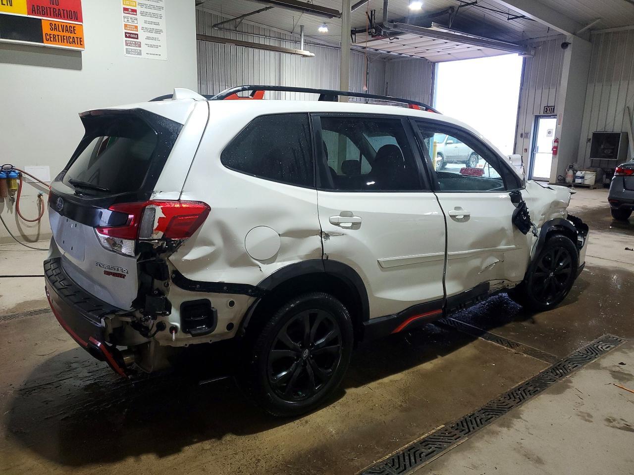 2020 SUBARU FORESTER