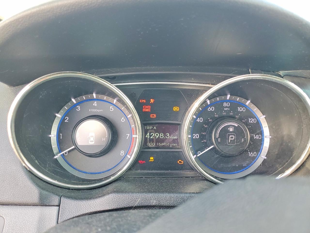 2011 HYUNDAI SONATA