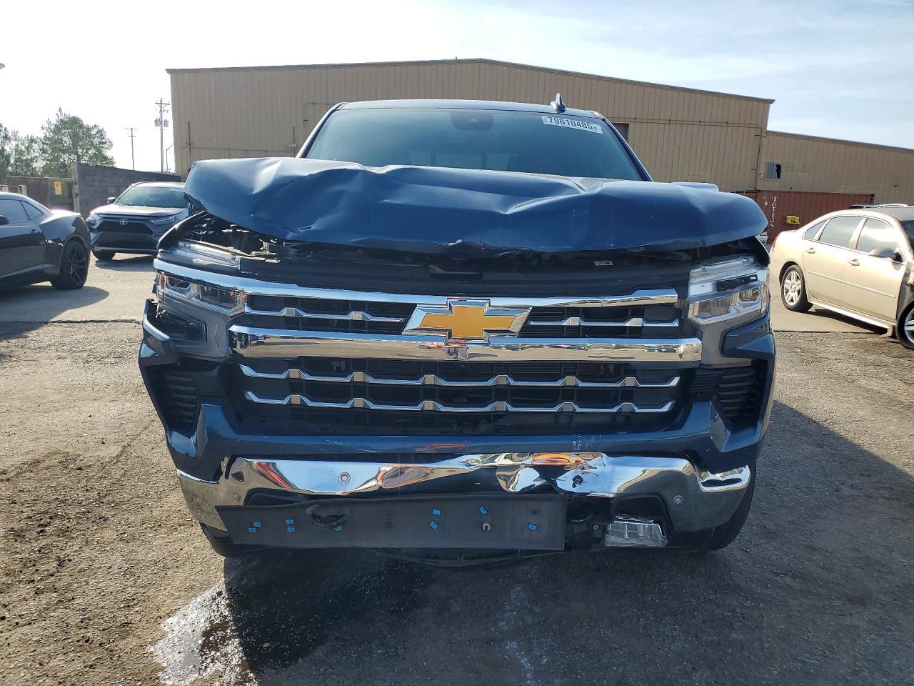 2024 CHEVROLET Silverado
