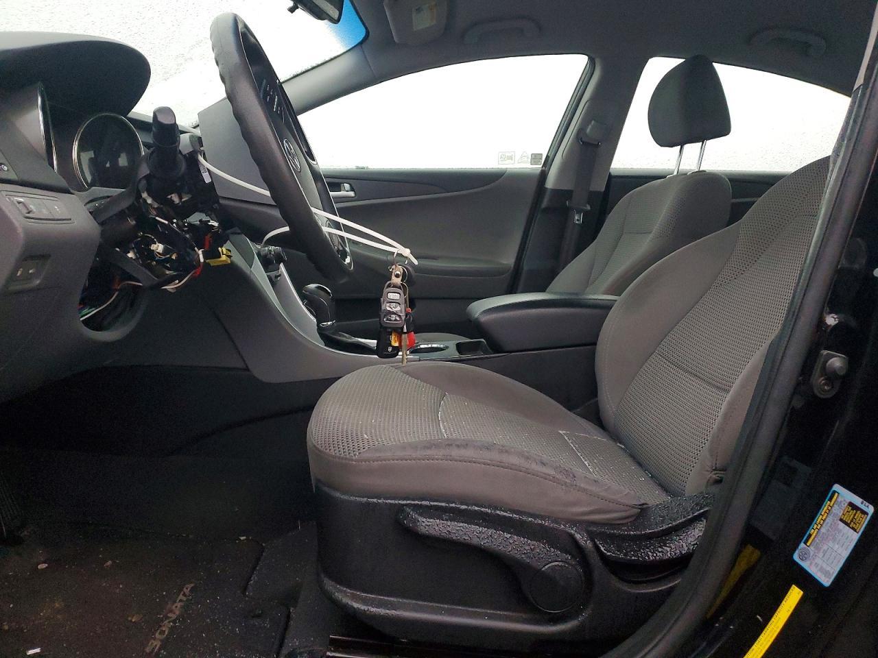 2012 HYUNDAI SONATA