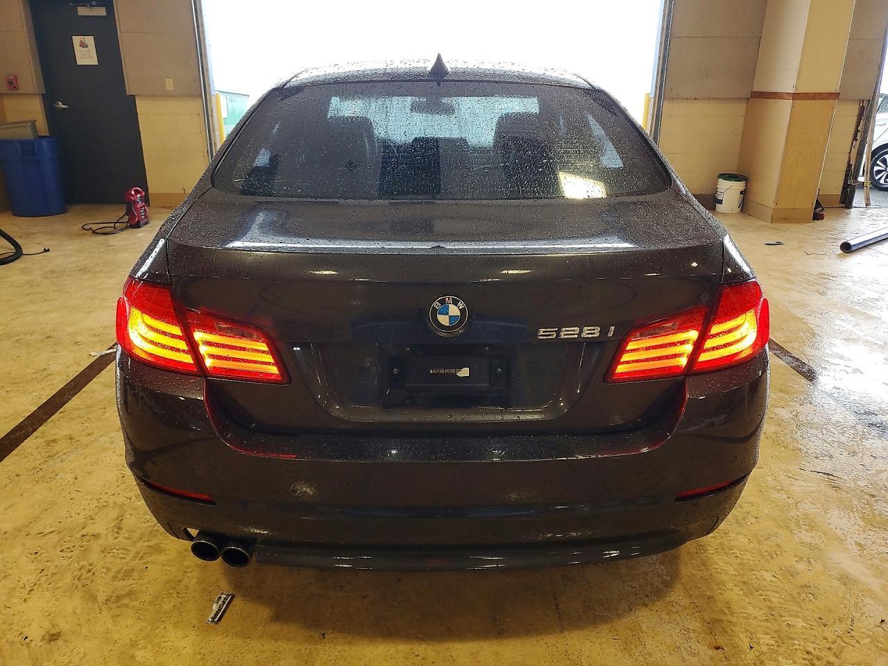 2011 BMW 5 series