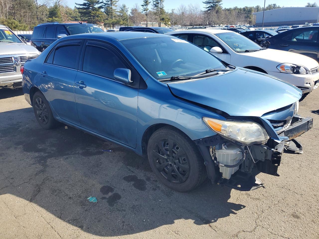 2013 TOYOTA COROLLA