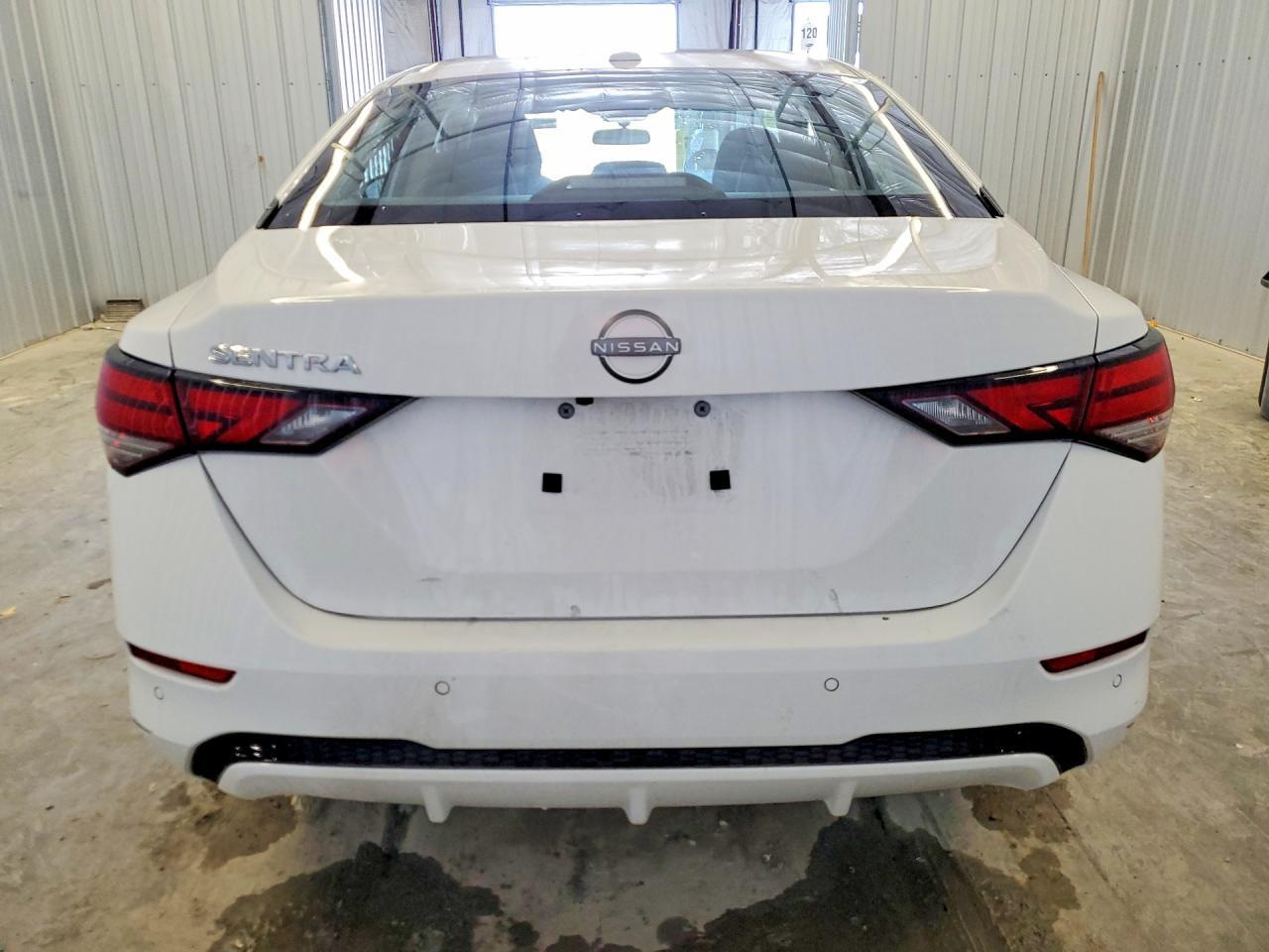 2025 NISSAN SENTRA