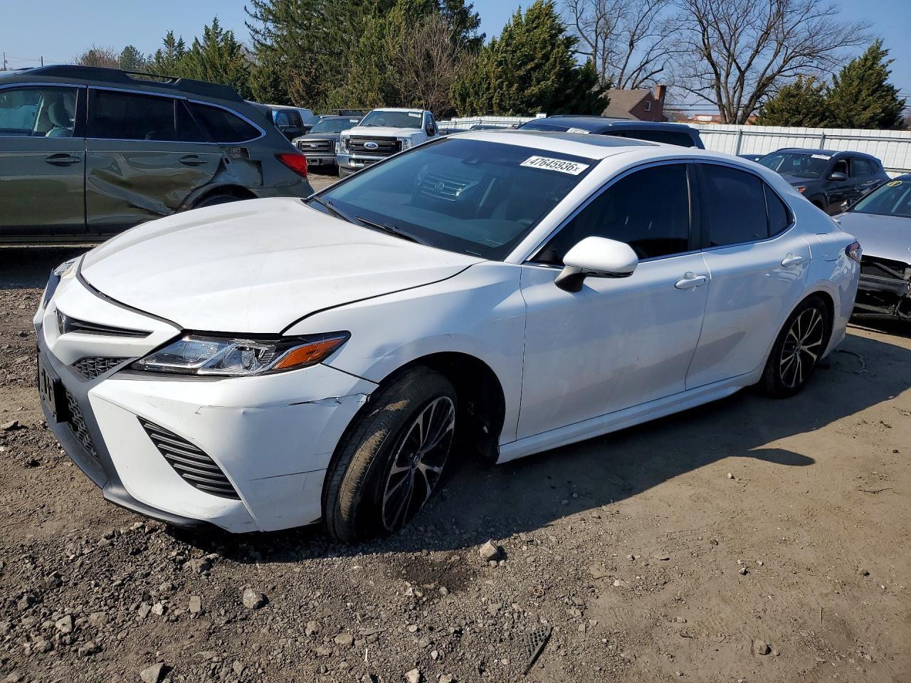 2018 TOYOTA CAMRY