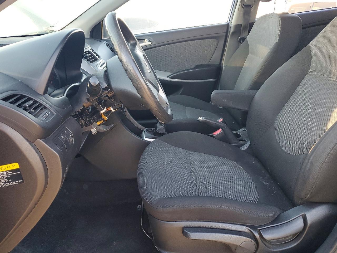 2013 HYUNDAI ACCENT