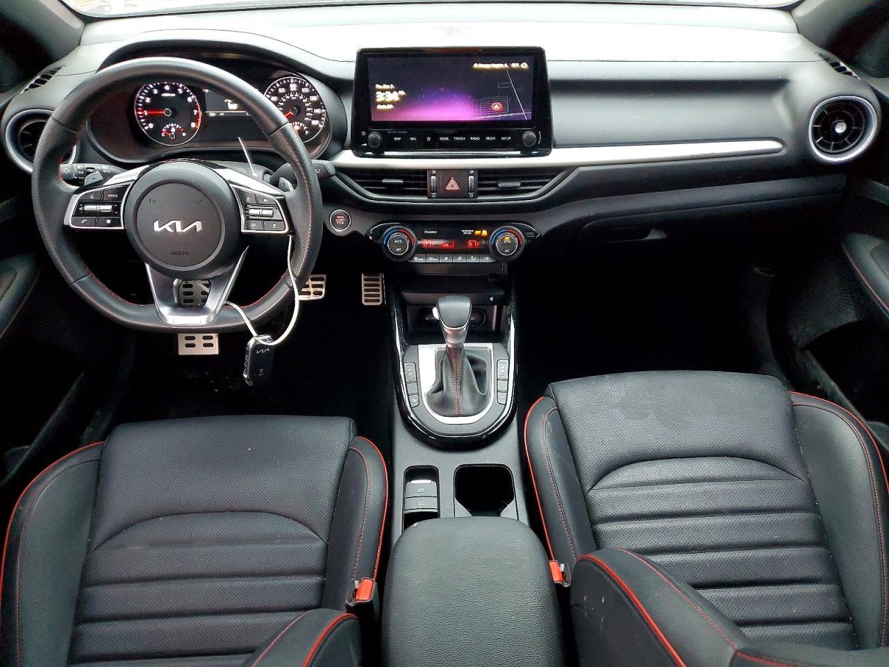2024 KIA FORTE