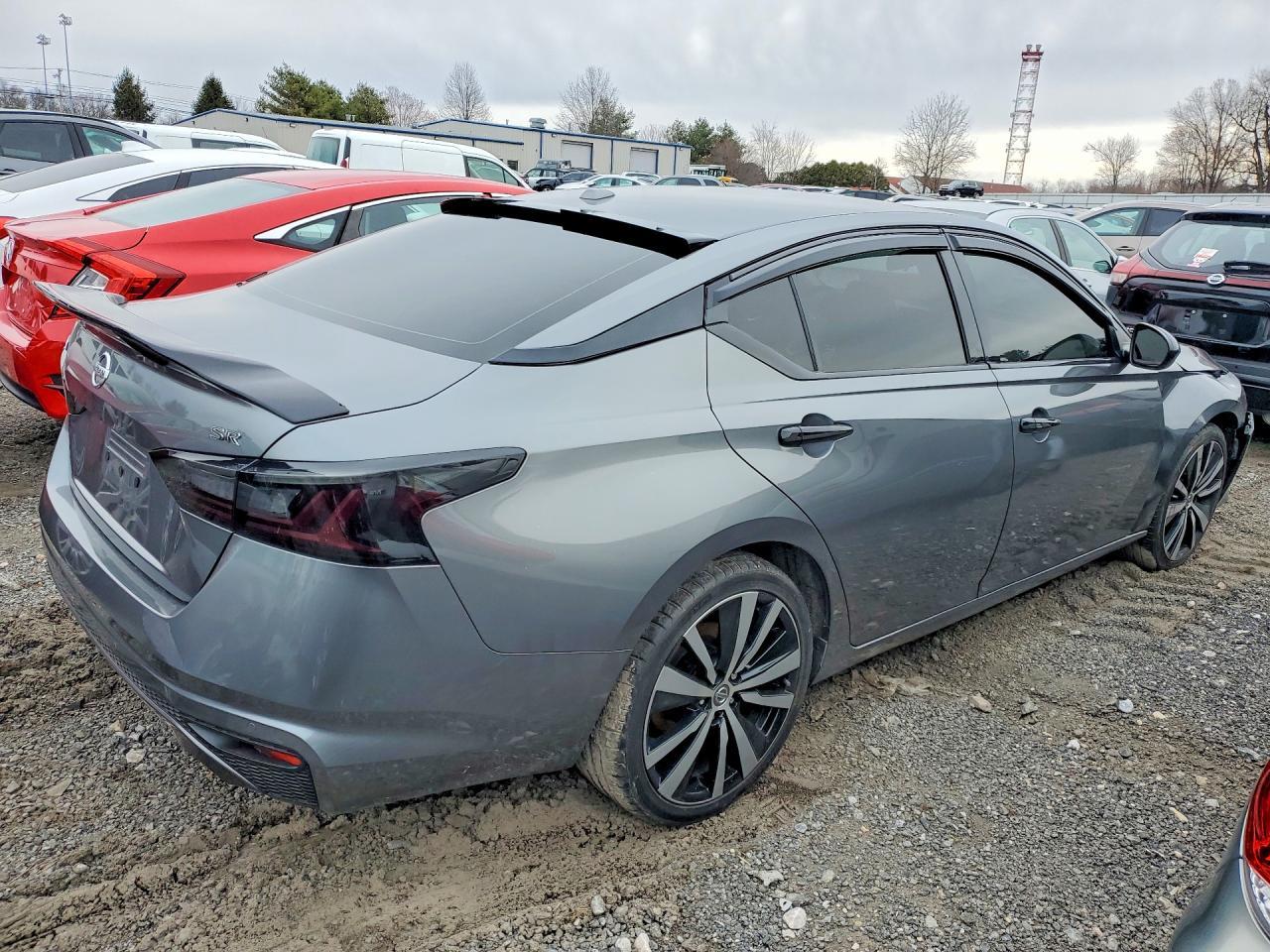 2021 NISSAN ALTIMA